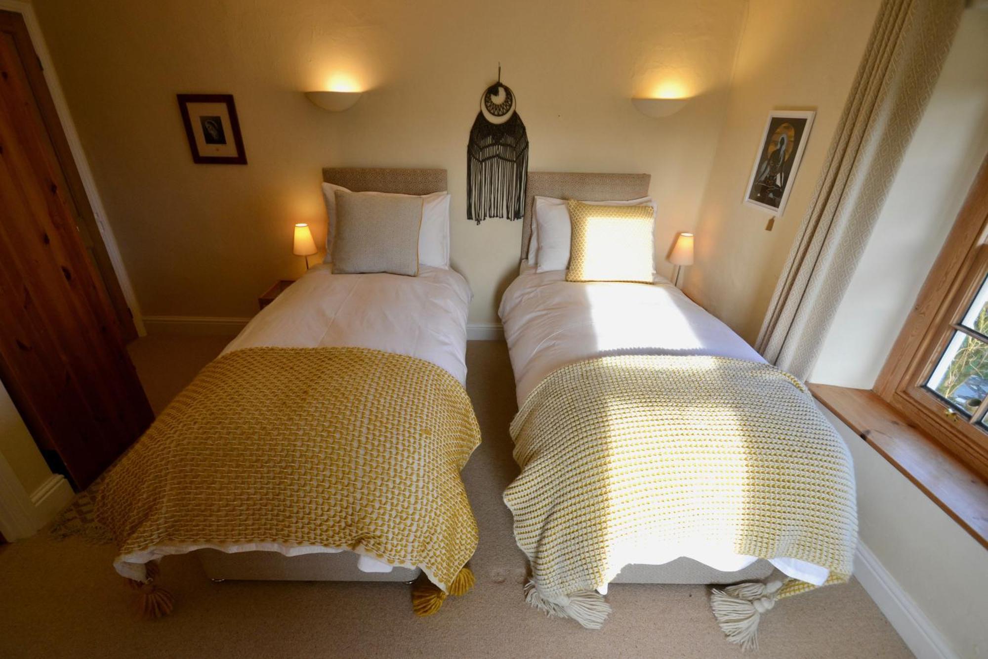 Holwell Holistic Retreat Panzió Barnstaple Szoba fotó