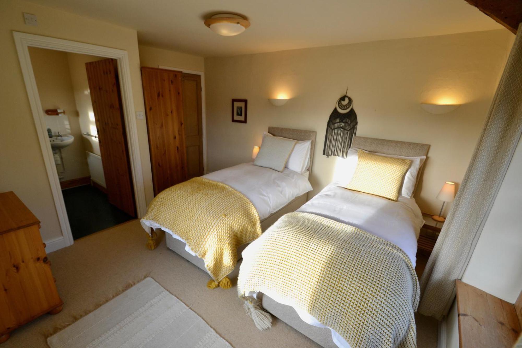 Holwell Holistic Retreat Panzió Barnstaple Szoba fotó