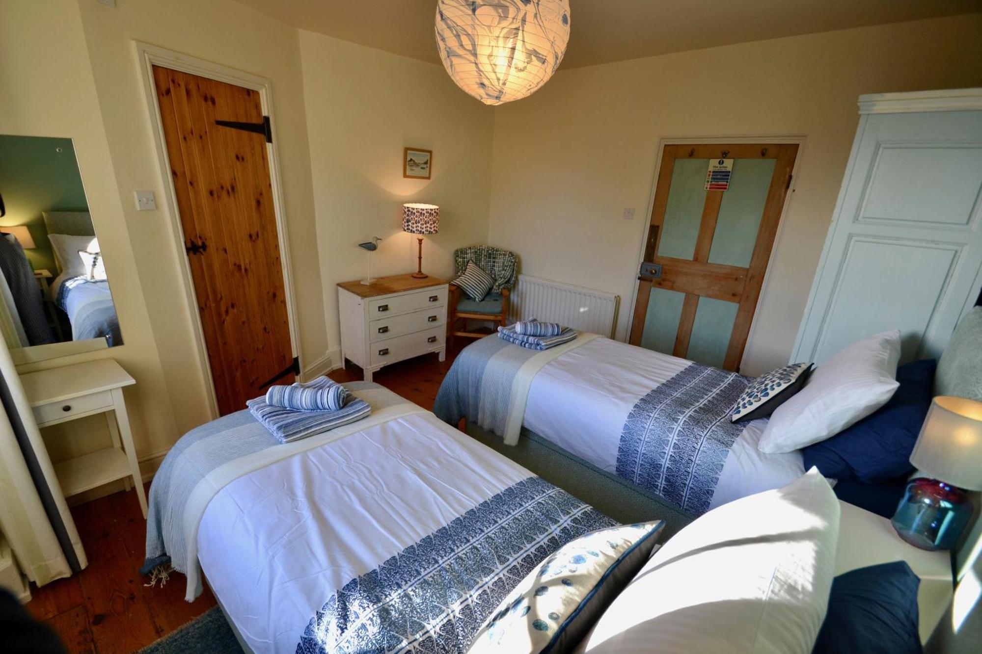 Holwell Holistic Retreat Panzió Barnstaple Szoba fotó
